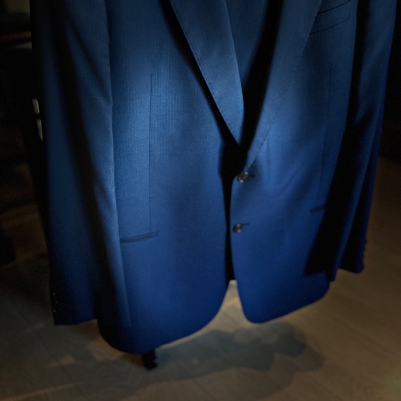 Armani Collezioni Giorgio 2 pc suit Navy Blue - Picture 2 of 7
